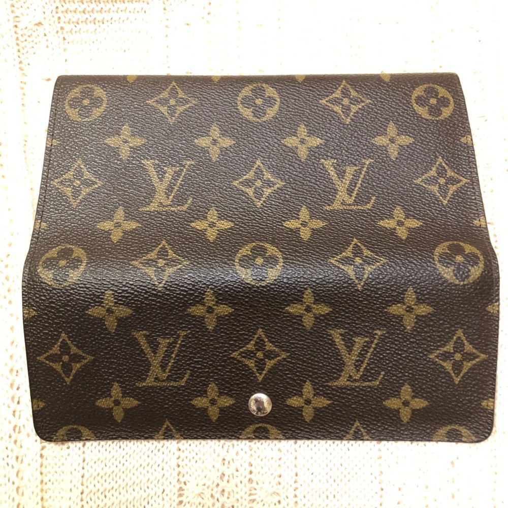 Long Wallet - Picture 3 of 8